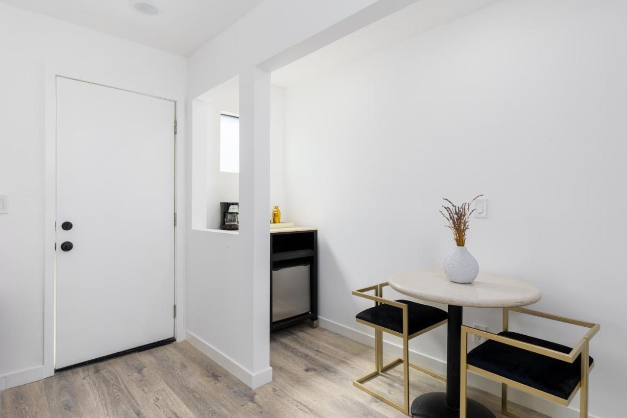 Sunny Studio In The Heart Of Venice - B Лос-Анджелес Экстерьер фото